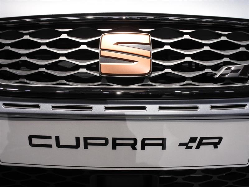 SEAT Leon Cupra R