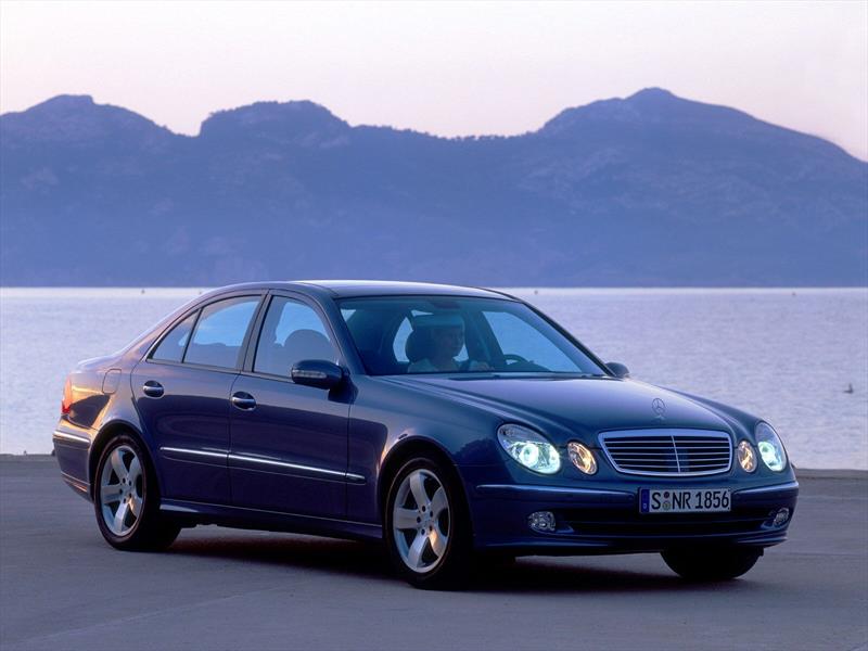 Clase E Tercera generación -W211- (2002–2009)