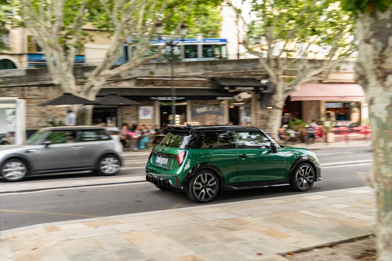 Mini Cooper S Look John Cooper Works