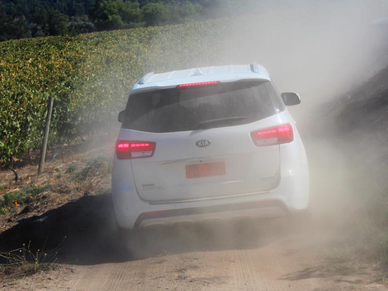 Nuevo Kia Grand Carnival 2015 Lanzamiento en Chile
