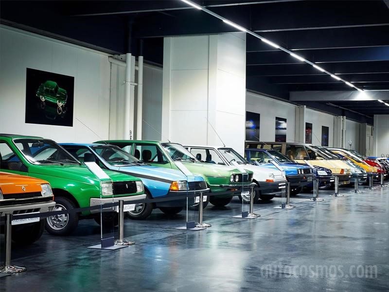 120 años, visita a Renault Classic