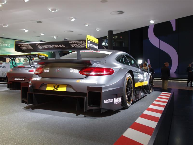 Mercedes-AMG C63 DTM