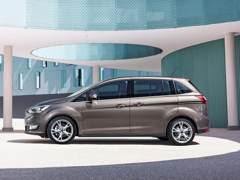 El Ford C-Max se renueva en París