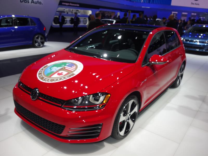 Volkswagen Golf/GTI North American Car of the Year 2015