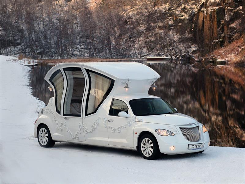 Chrysler P.T. Cruiser se convierte en limusina