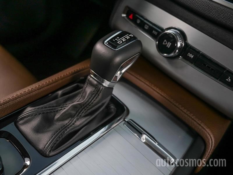 Volvo XC90 2019