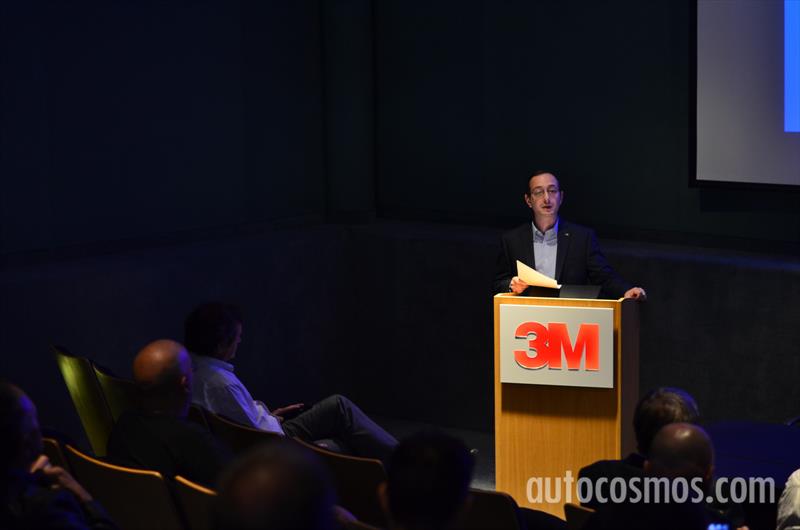 3M se pega al Top Race