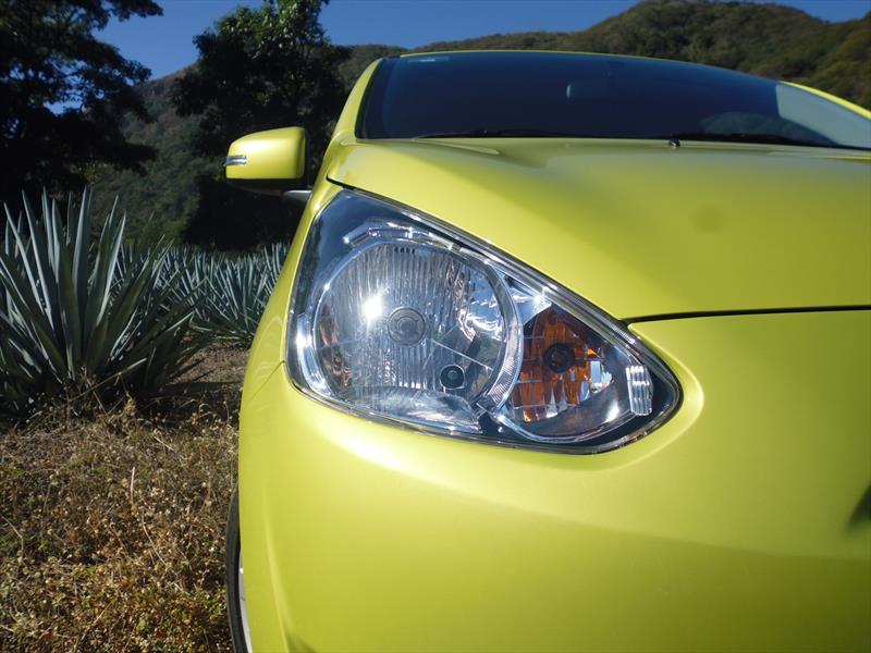 Mitsubishi Mirage 2015