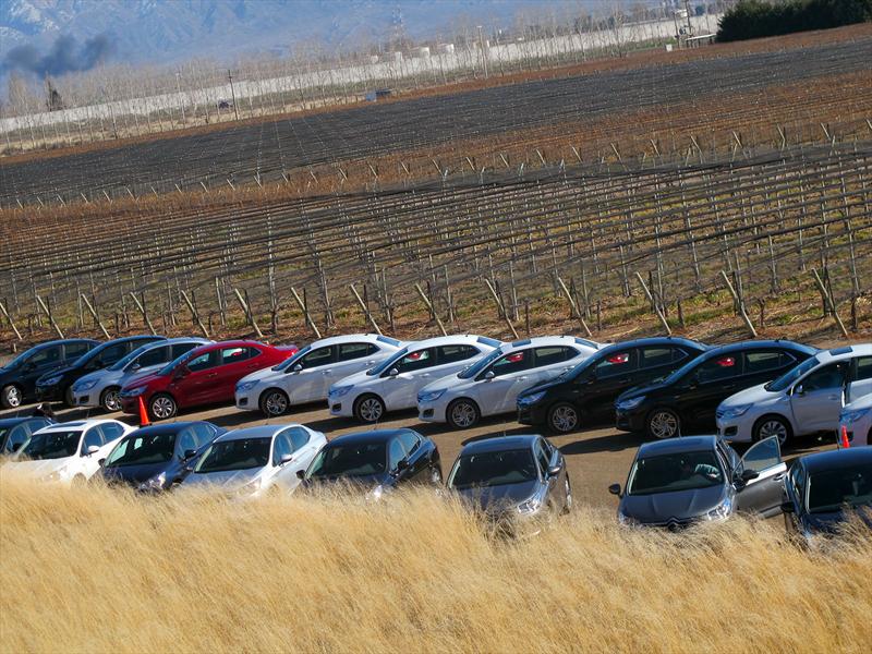 Manejamos el nuevo Citroën C4 Lounge