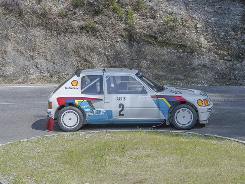 Peugeot 205 T16
