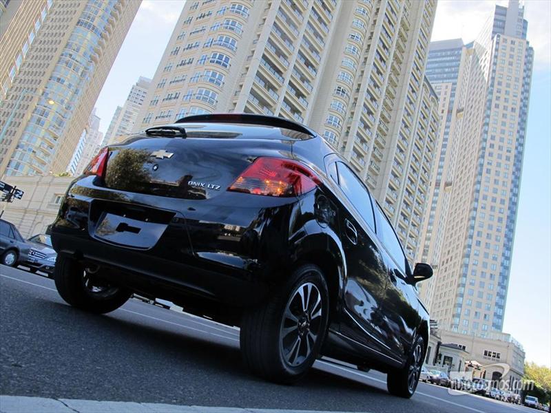 Lanzamiento Chevrolet Onix y Prisma en Argetnina