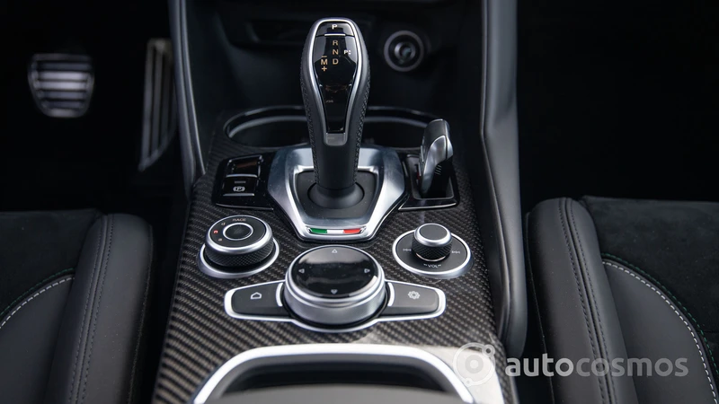 Alfa Romeo Giulia QV 2022 prueba