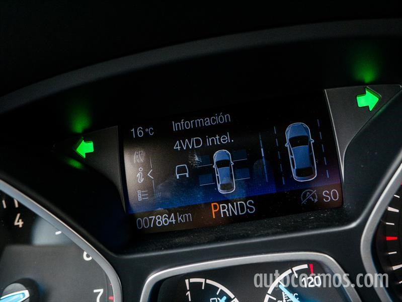 Ford Kuga a prueba