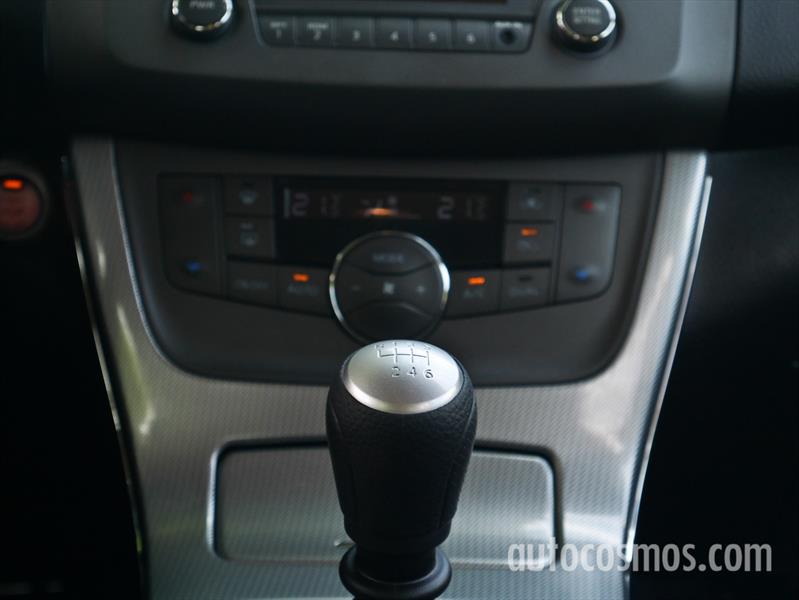 Nissan Sentra a prueba