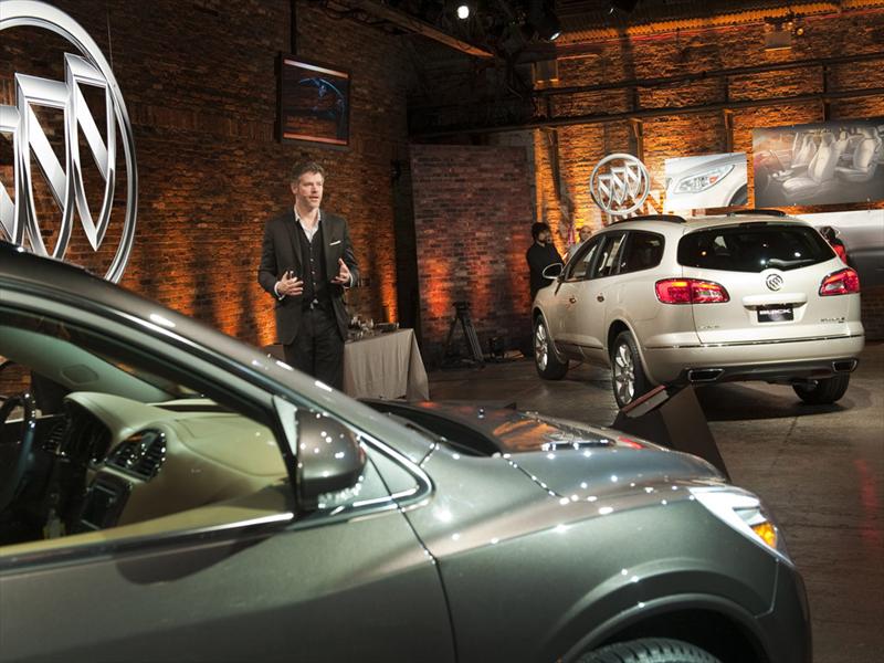 Buick Enclave 2013