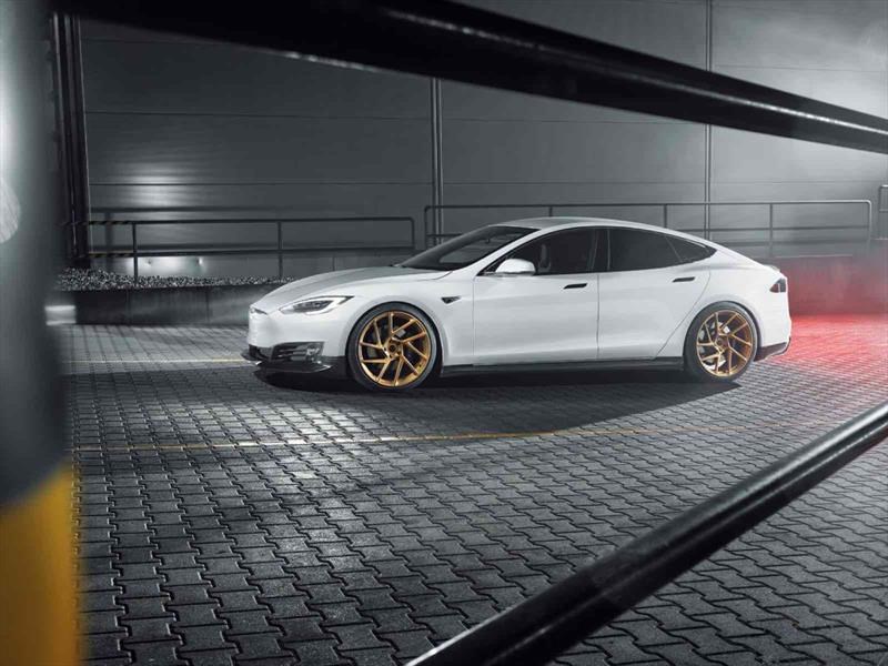 Tesla Model S por Novitec