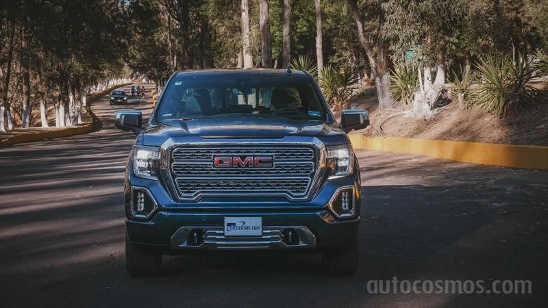GMC Sierra Denali 2019
