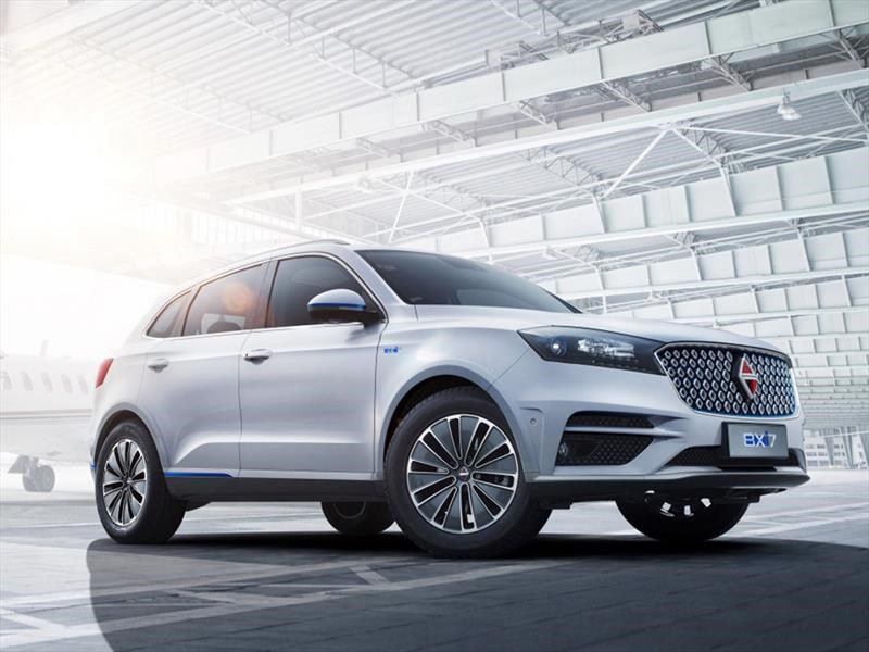 Borgward BXi7