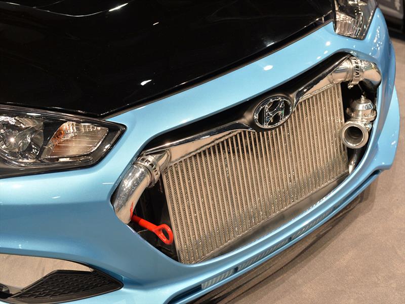 Top 10: Hyundai Genesis por Bisimoto