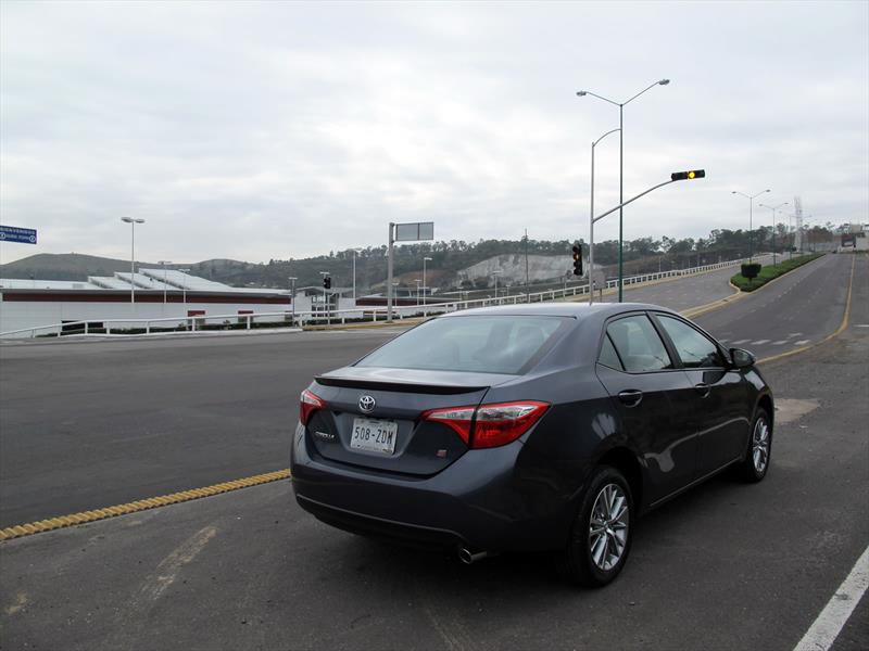 Toyota Corolla 2014 a prueba