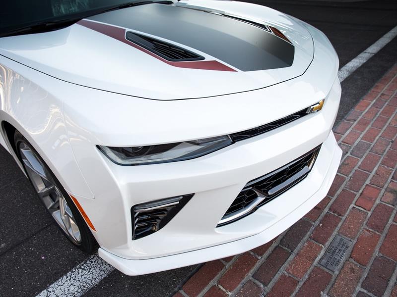 Camaro 50th Anniversary, el pace car en Indy 500