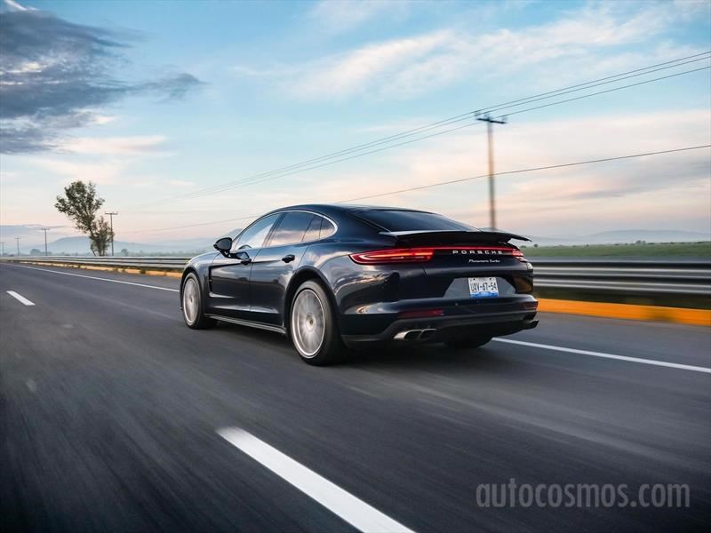 Porsche Panamera Turbo 2017