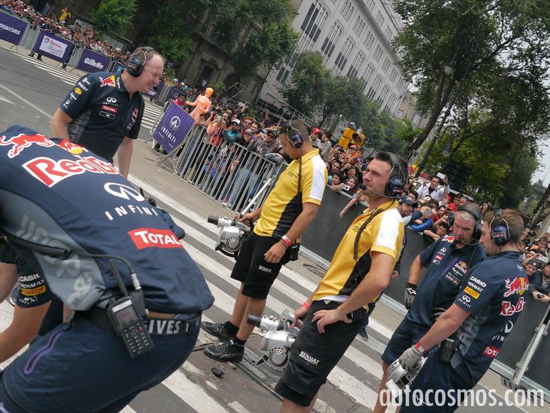 Infiniti Red Bull Racing ShowRun 2015 México