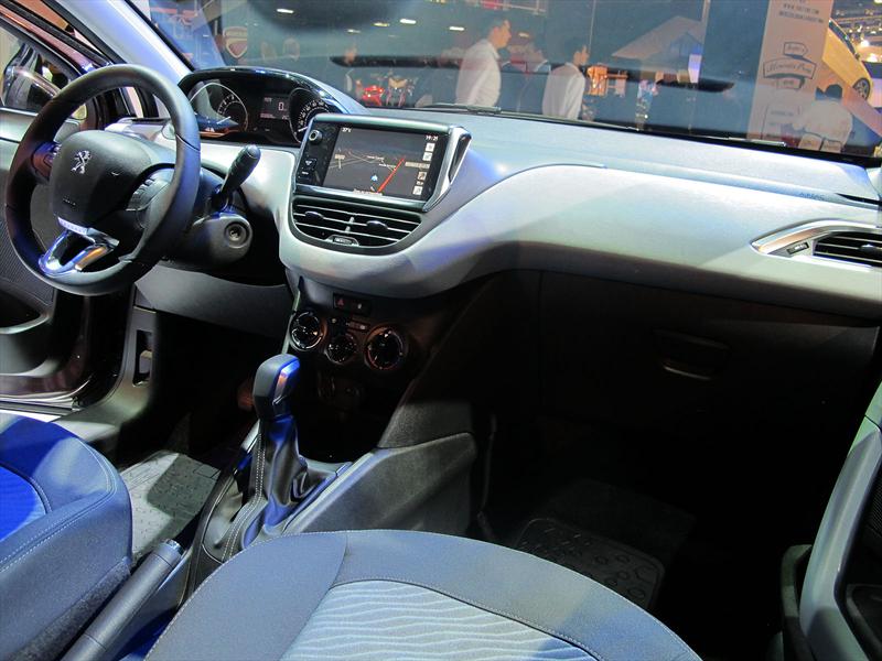 Peugeot 208 en el Salón de BA 2013