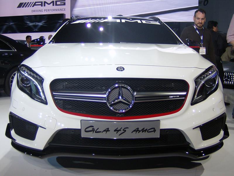 Mercedes GLA 45 AMG Concept