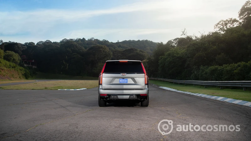 Cadillac Escalade-V 2023 a prueba