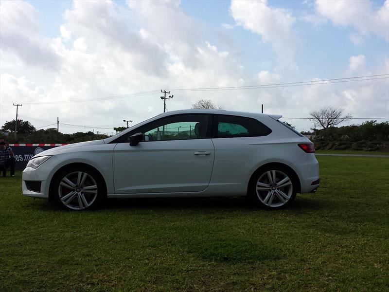 SEAT León CUPRA 2015