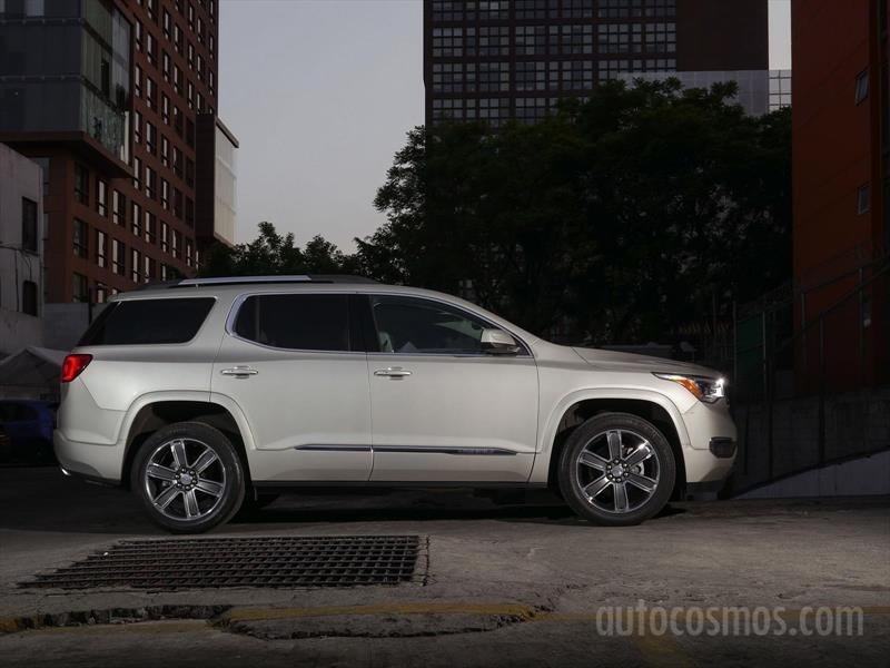 GMC Acadia 2017
