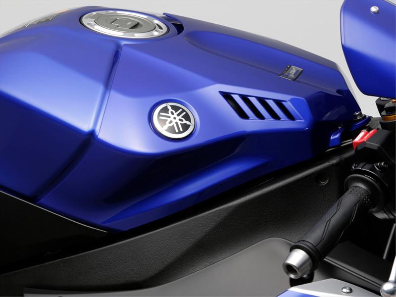 Yamaha YZF R1 2015
