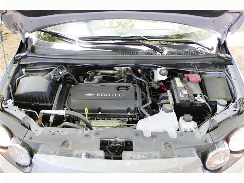 Prueba al Chevrolet Sonic Sedán 1.6 Automático