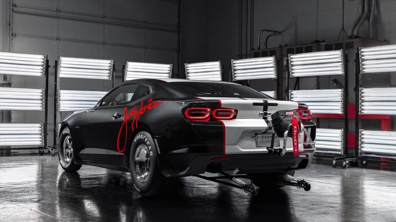 Chevrolet COPO Camaro John Force Edition 2020
