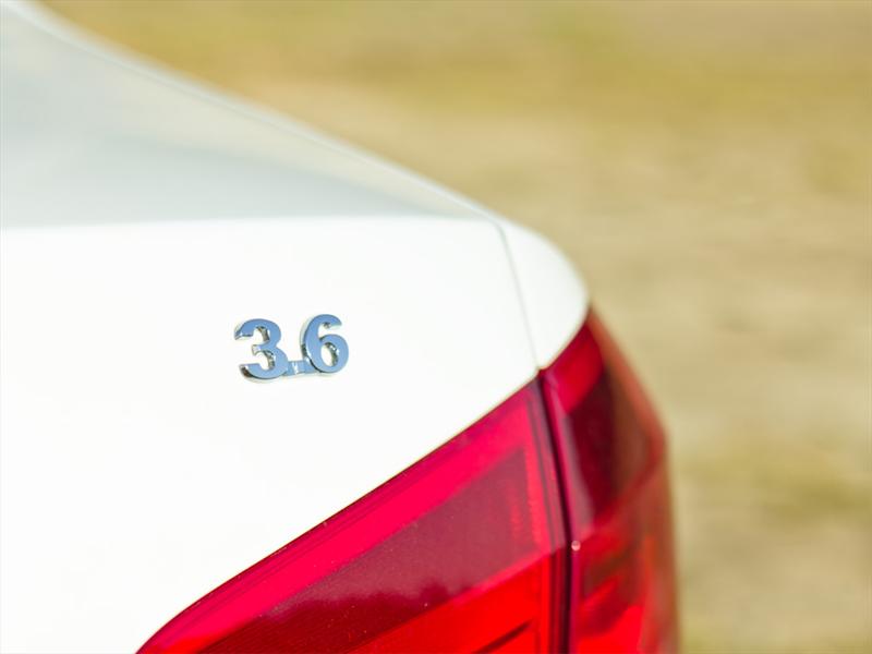 Volkswagen Nuevo Passat V6 2012
