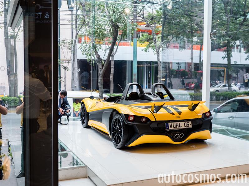 Showroom VUHL Automotive Ciudad de México