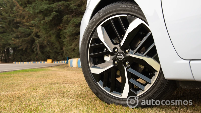 Nissan Versa 2023, a prueba