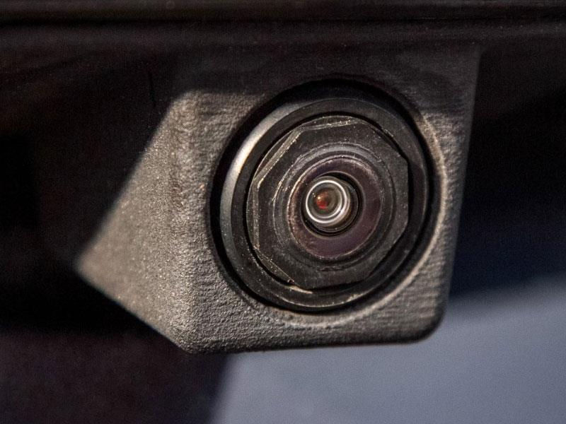 Nuevo espejo retrovisor de Cadillac