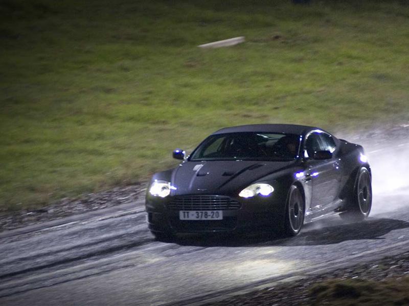 Top 10: Aston Martin DBS de Bond