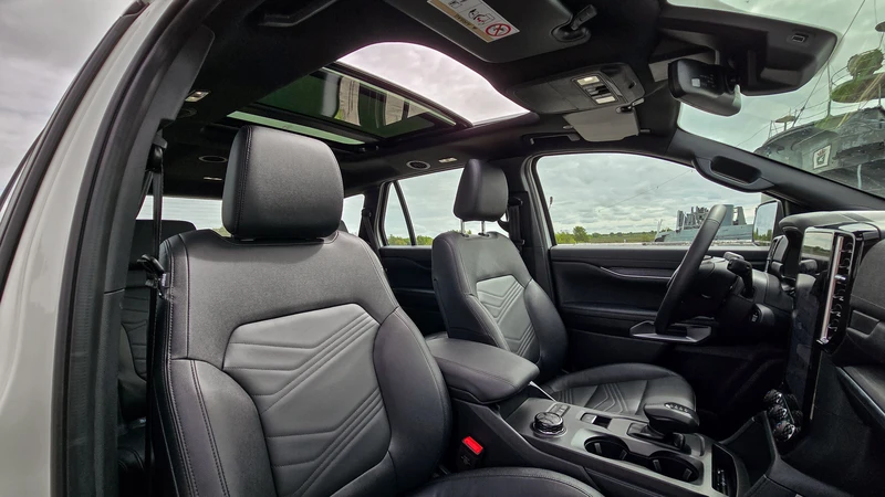 Test Drive Ford Everest Titanium