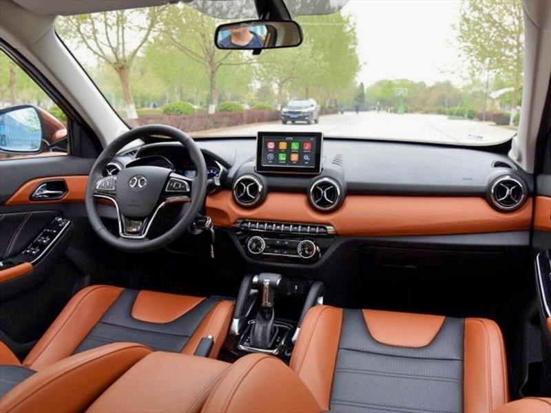 BAIC X35 2018