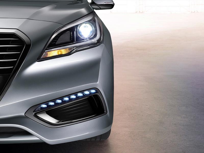 Hyundai Sonata Plug-in Hybrid 2016