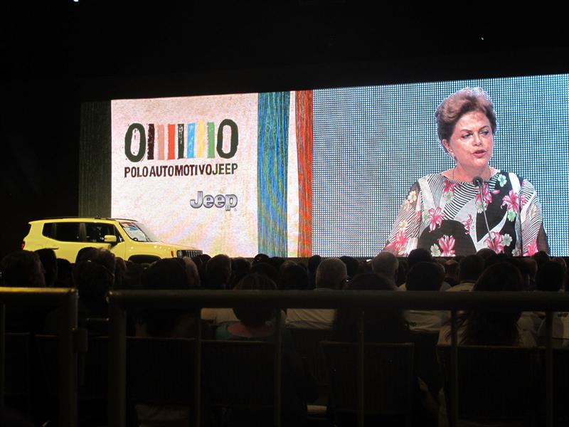 Jeep inaugura su fábrica en Brasil