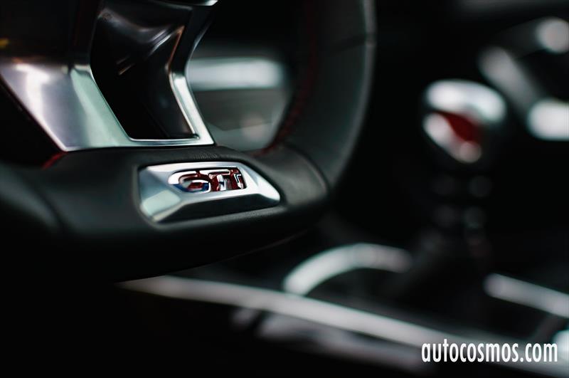 Test Drive: Peugeot 308 GTi 2017