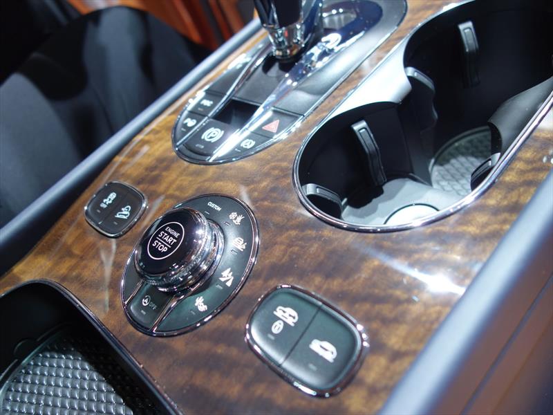 Bentley Bentayga 2016