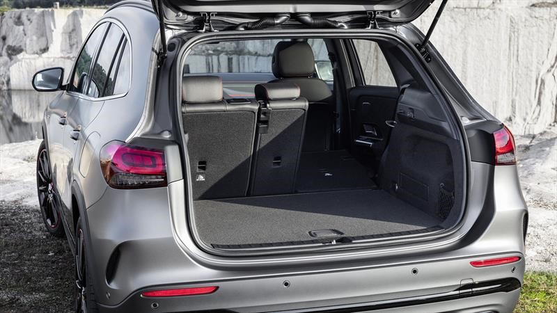 Mercedes Benz GLA 2021