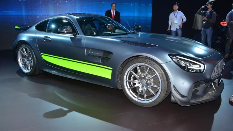 Mercedes-Benz AMG GT R PRO