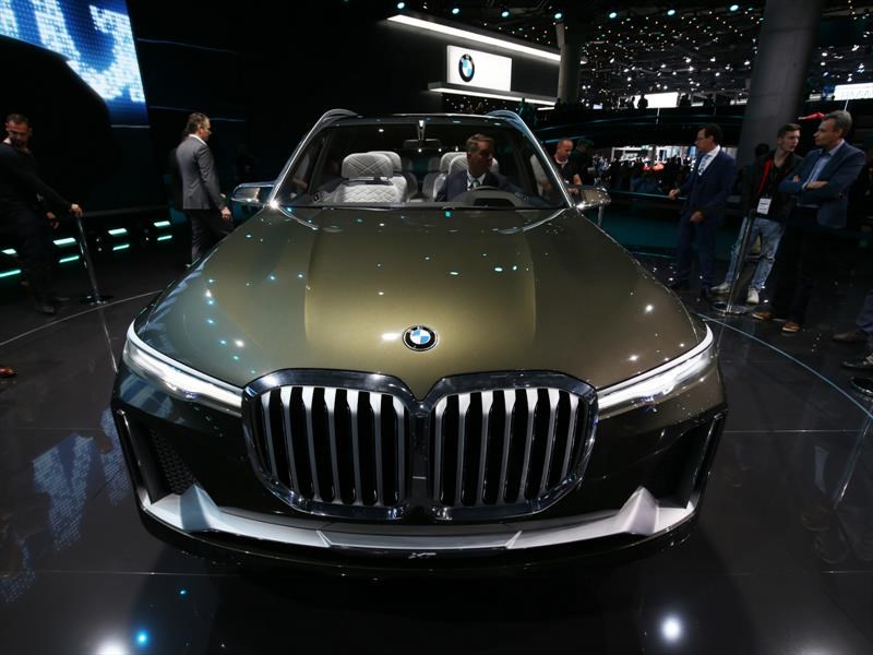 BMW Concept X7 iPerformance