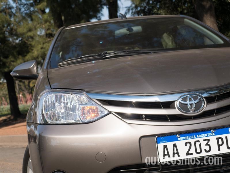 Toyota Etios Automático a prueba